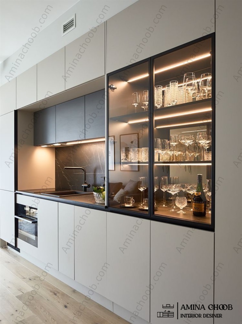 کابینت هایگلاس سفید مشکلی