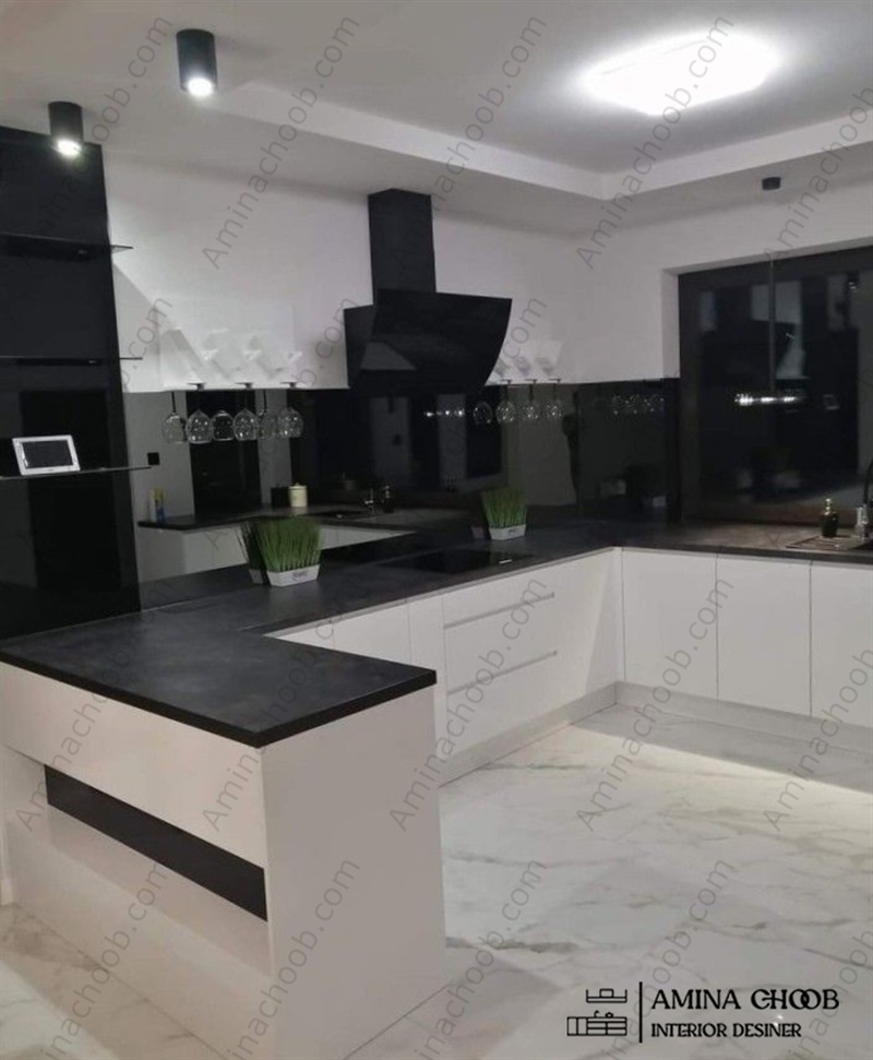 کابینت هایگلاس سفید مشکلی