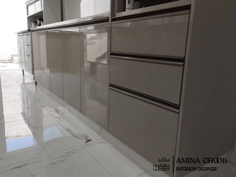 اهمیت دستگیره در کابینتهای مدرن هایگلاس