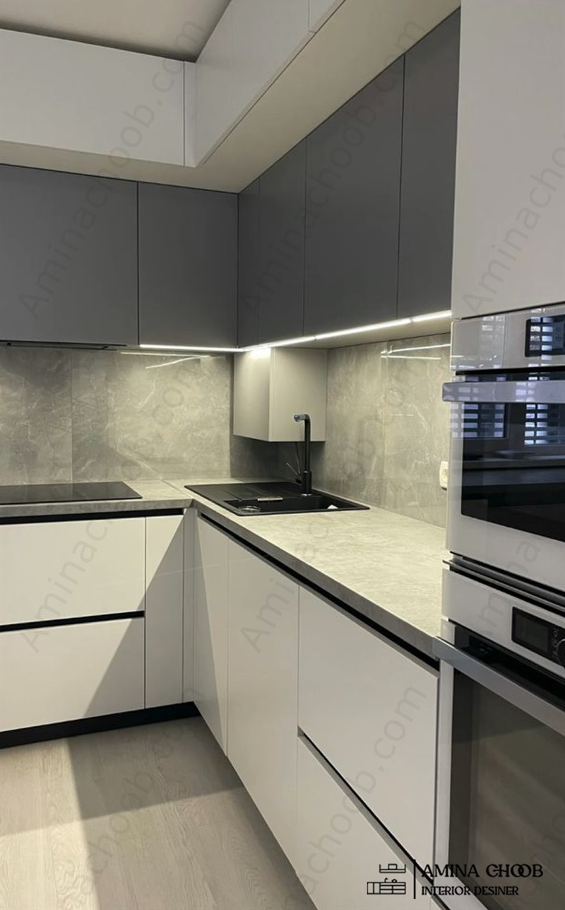 کابینت هایگلاس پلهای