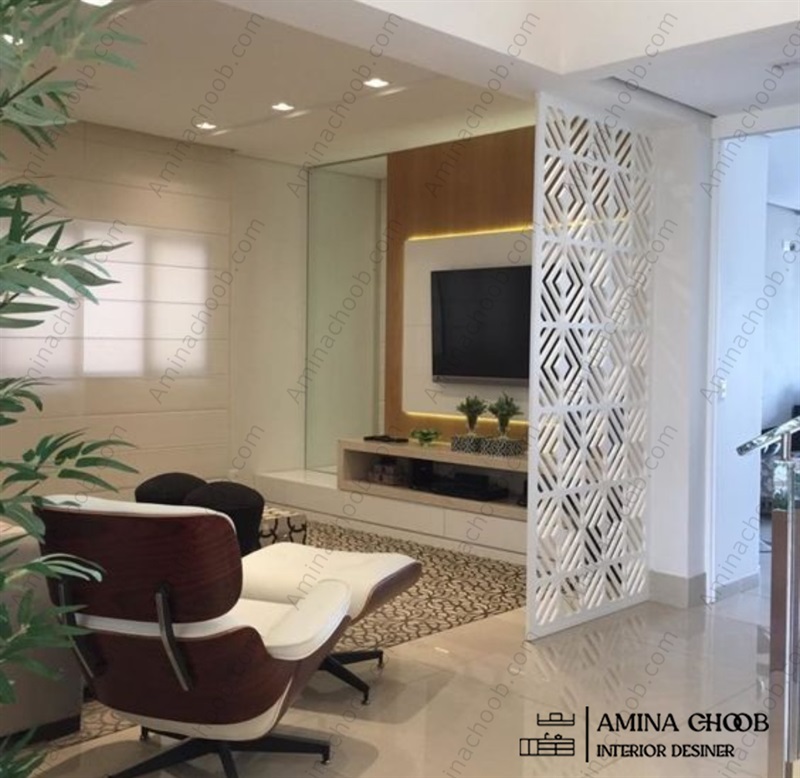 دیوارکوب و لمسه کاری